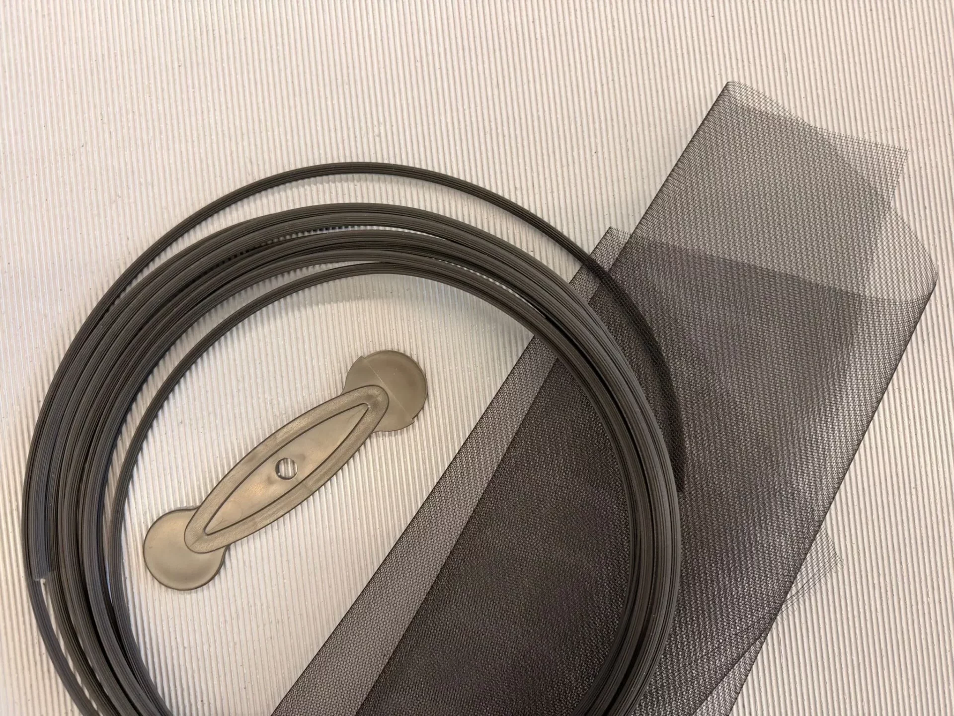 Neher Fliegengitter Gewebe Austausch Set mit Keder und Einwegeindrücker